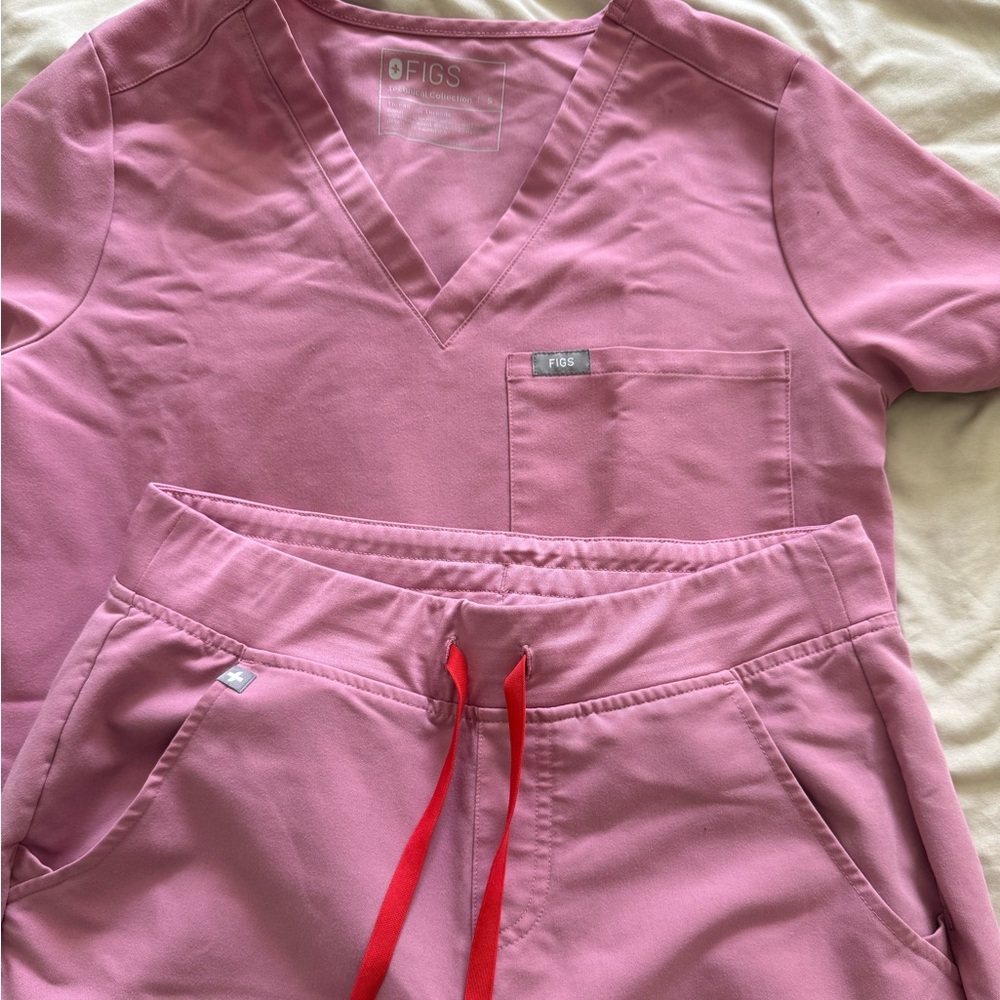FIGS Pink Scrub Set with Red Drawstring joggers